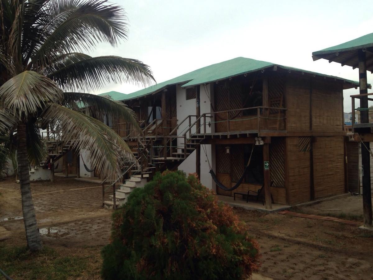 Hospedaje Estrella Fugaz Máncora Exterior photo